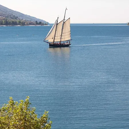 ホテル Maximilian