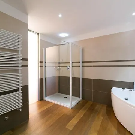 Maximilian Hotel 4*