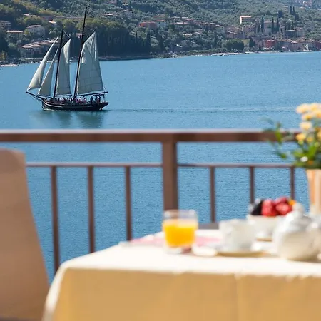 马克西米利安酒店 马尔切西内