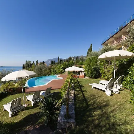 Hotel Maximilian 4*