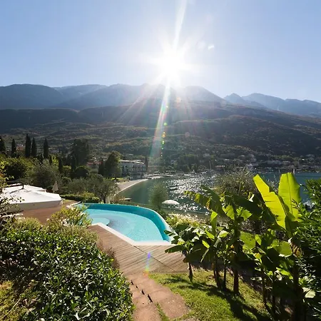 Hotel Maximilian 4*