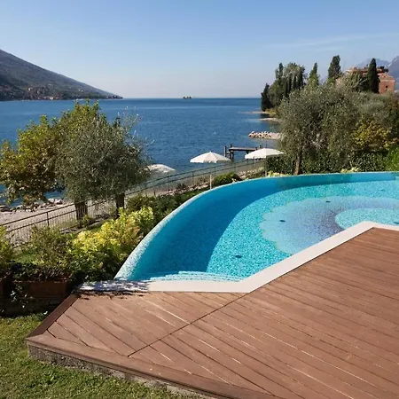 Hotel Maximilian 4*