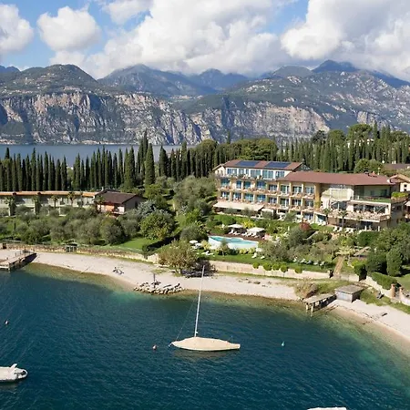 Maximilian 4* Malcesine